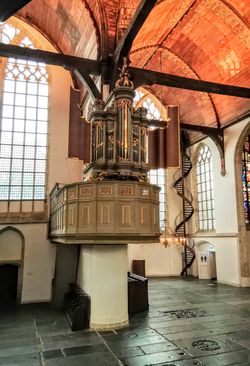 Amsterdam, Oude Kerk (Querschifforgel) (1).jpg