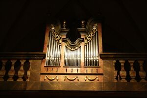 Andrichsfurt Hl. Dreifaltigkeit Orgel.jpg