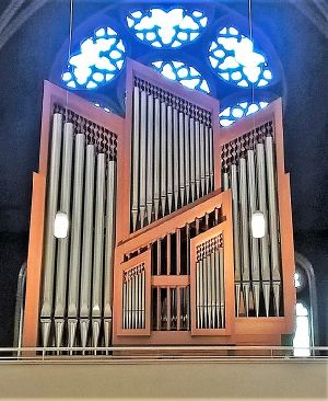 Berlin-Kreuzberg, St. Bonifatius (Stockmann-Orgel).jpg