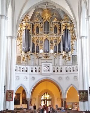 Berlin (Mitte), arienkirche (Kern-) (2).jpg