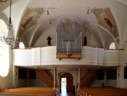 Brandenberg St Georg1 Orgel.jpg