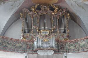 Breitenwang, Dekanatskirche St Petrus und Paul, Orgel 1.JPG
