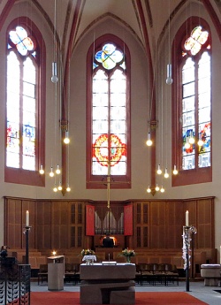 Dudweiler, Christuskirche (2).JPG