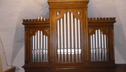 Enzesfeld Orgel.JPG