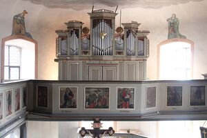 Rabenau-Rüddingshausen, Kirche, Orgel 04.JPG