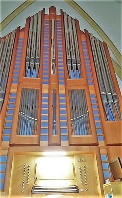 Saarburg, St. Laurentius (Weimbs-Orgel) (2).jpg