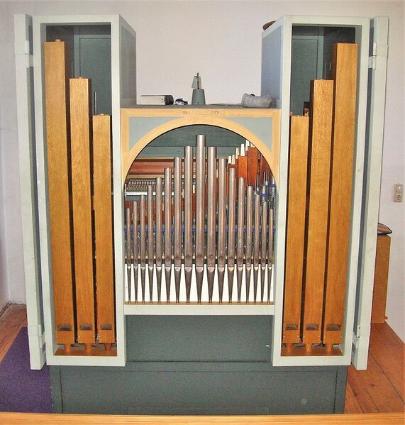 Datei:München-Freimann, Michaelskirche (1).jpg