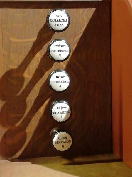 Datei:Pfinztal-Söllingen, St.PiusX., Register.jpg