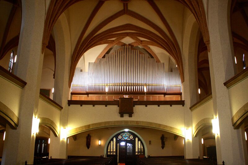 Datei:Döbeln, St. Nicolai, Prospekt.jpg