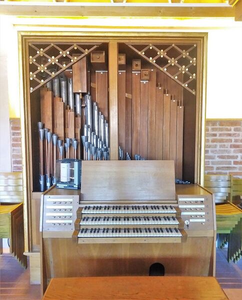 Datei:Valley, Zollingerhalle (Führer-Orgel) (1).jpg