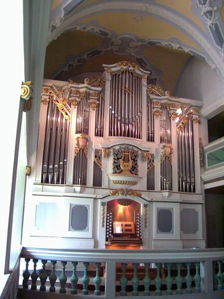 Datei:Bad Berka, St. Marienkirche, Prospekt.jpg