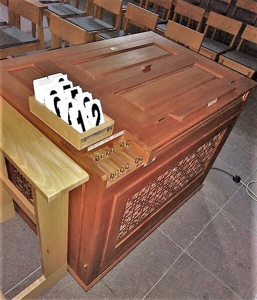 Datei:München-Neuperlach, St. Maximilian Kolbe (3).jpg