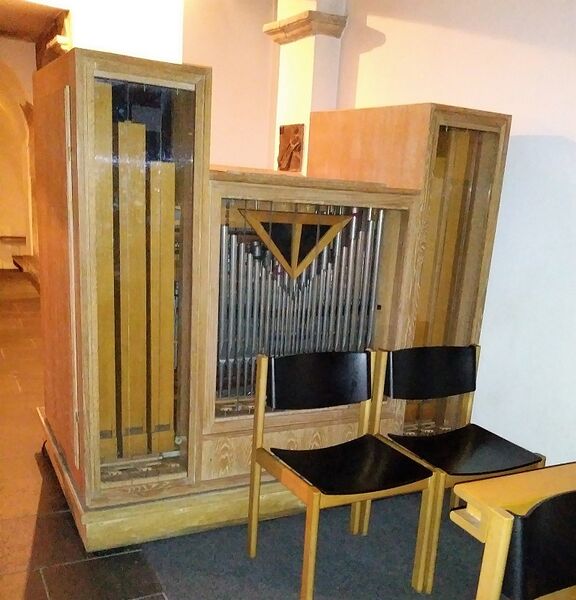 Datei:Köln, St. Andreas (Kryptapositiv).jpg