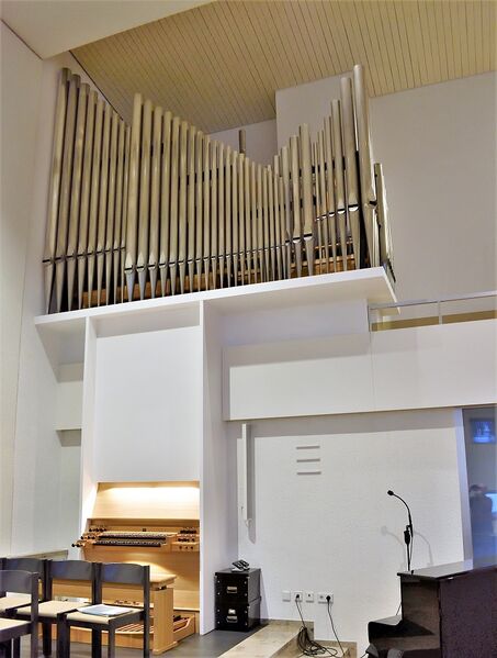 Datei:Heilbronn-Böckingen, Neuapostolische Kirche (1).jpg