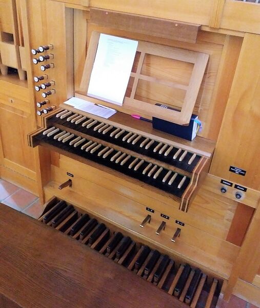 Datei:München-Fasangarten, Jesajakirche (3).jpg