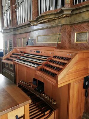 Aalen, Stadtkirche (4).jpg