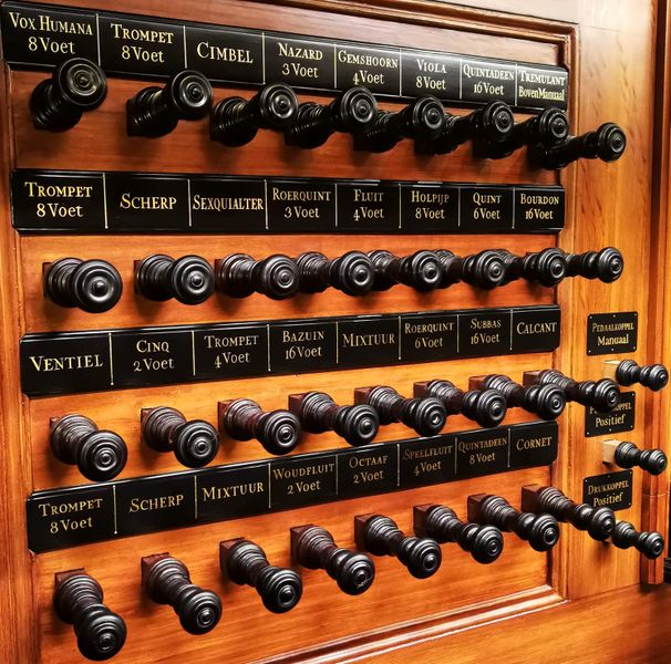 Datei:Amsterdam, Oude Kerk (4).jpg