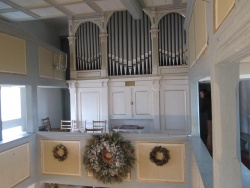 Arnsdorf-Kleinwolmsdorf, Dorfkirche.JPG