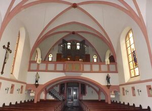 Arzfeld, St. Maria Magdalena, Ansicht.jpg