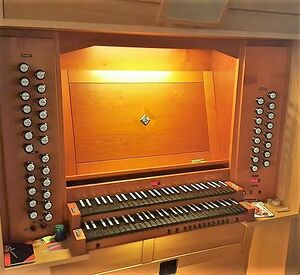 Außen, St. Marien (Mayer-Orgel) (2).jpg