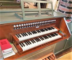 Büchen, Marienkirche (3).jpg