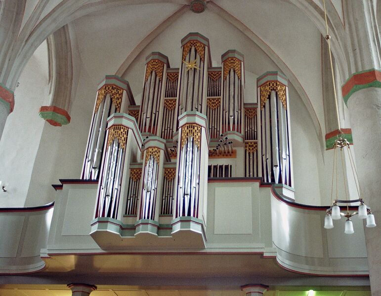 Datei:Bad Wildungen, Stadtkirche, Hauptorgel.jpg