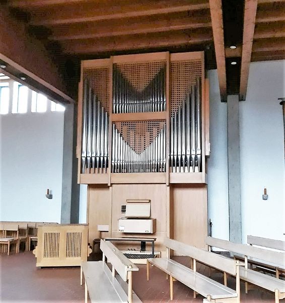 Datei:Baldham, Maria Königin (2).jpg