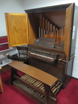 Bansin, Ev. Kirche (Saalorgel).JPG