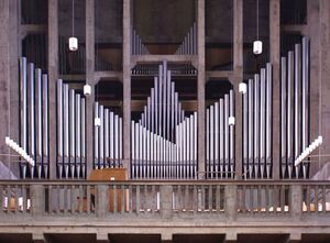 Basel Antoniuskirche Prospekt.JPG