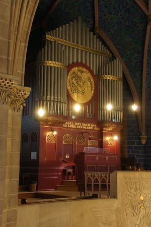 Basel Pauluskirche Prospekt.JPG