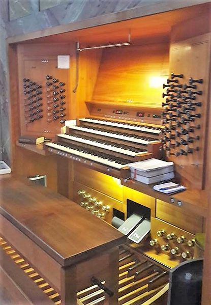 Datei:Basilika Vierzehnheiligen (Rieger-Orgel) (2).jpg