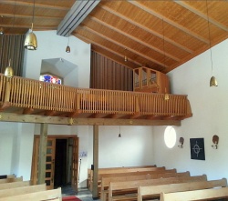 Bayrischzell, Heilig-Geist-Kirche (1).jpg