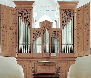Bergün reformierte Kirche Orgel.jpg