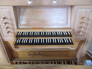 Berlin, Alte Nazarethkirche, Spieltisch.JPG