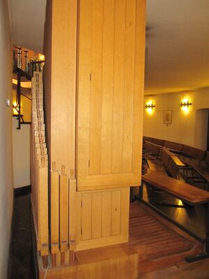 Berlin, Hedwigskathedrale (Kryptaorgel), Pfeifen.JPG