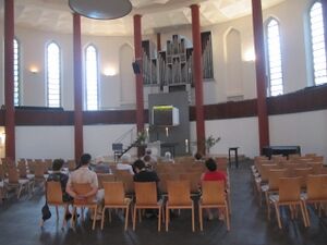 Berlin, Rundkirche auf dem Tempelhofer Feld.jpg