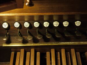 Berlin, Weihnachtskirche, Koppeln.JPG