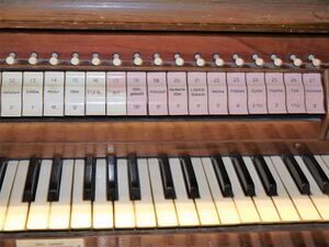 Berlin-Friedrichshain, Dreifaltigkeitskirche, Register.JPG