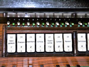 Berlin-Hermsdorf, Apostel Paulus, Registerneu.JPG