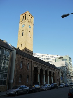 Berlin-Kreuzberg, St.Lukaskirche, Ansicht.JPG