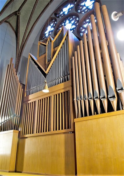 Datei:Berlin-Kreuzberg, St. Bonifatius (Walcker-Orgel) (2).jpg