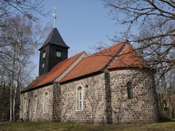 Berlin-Lankwitz, Dorfkirche, Außenansicht.JPG