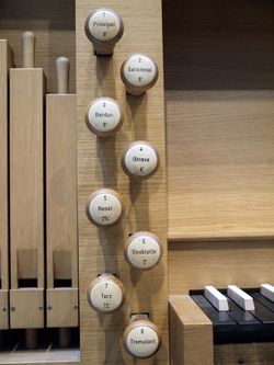 Berlin-Mitte, St. Thomas von Aquin, Register.JPG