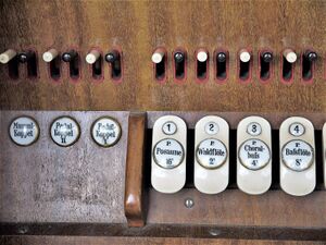 Berlin-Oberschöneweide, Christuskirche, Registerneu.JPG