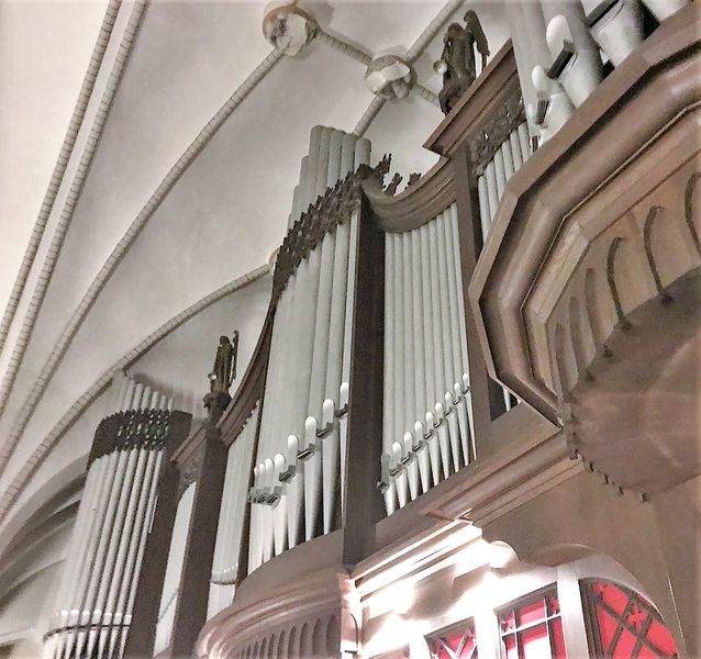 Datei:Berlin-Prenzlauer Berg, Ss. Corpus Christi (6).jpg