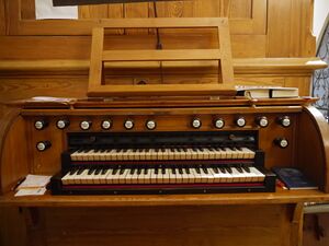 Berlin-Wedding, Paul-Gerhardt-Stift, Spieltisch.JPG