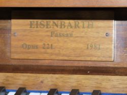 Berlin-Wedding, St. Joseph, Firmenschild.JPG