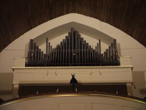 Berlin-Weißensee, Pfarrkirche, Eule-Orgel, Prospekt.JPG