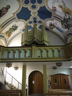 Berlin-Wilmersdorf, St.Petrus.JPG