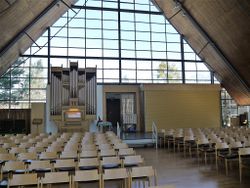 Berlin-Zehlendorf, Kirche Schönow-Buschgraben, Innenraum.JPG